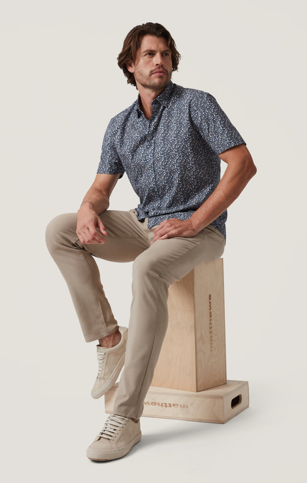 Verona Straight Leg Chino Pants In Fern High Flyer