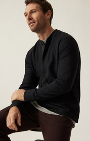 Long Sleeve Henley In Black