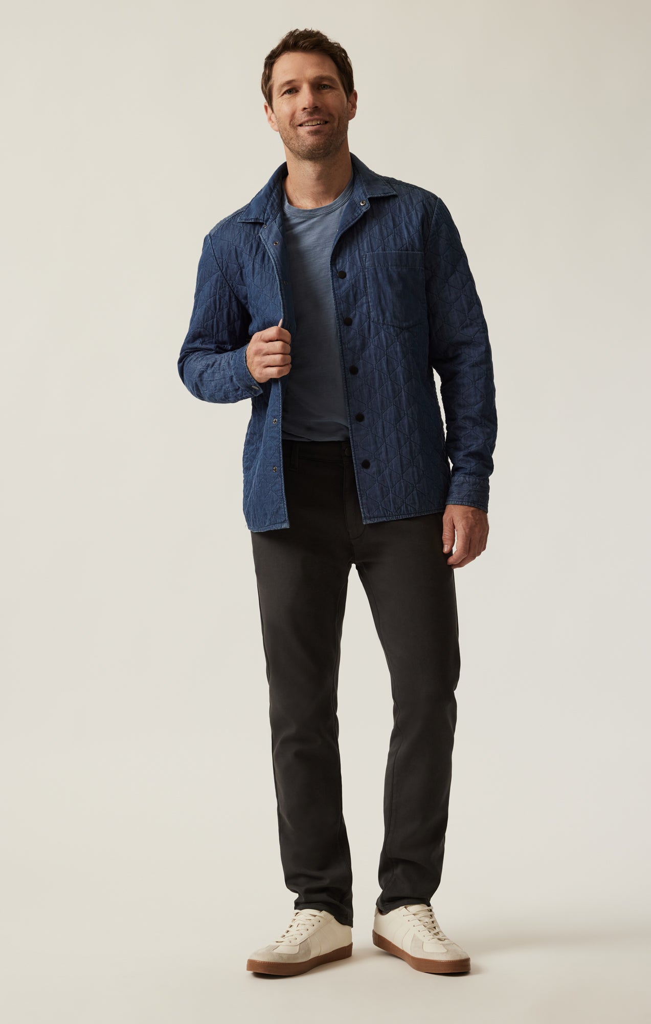 Verona Straight Leg Chino Pants In Dark Grey High Flyer