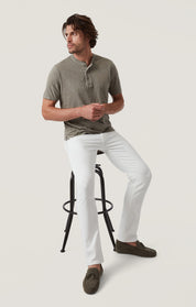 Cool Tapered Leg Jeans in White Urban