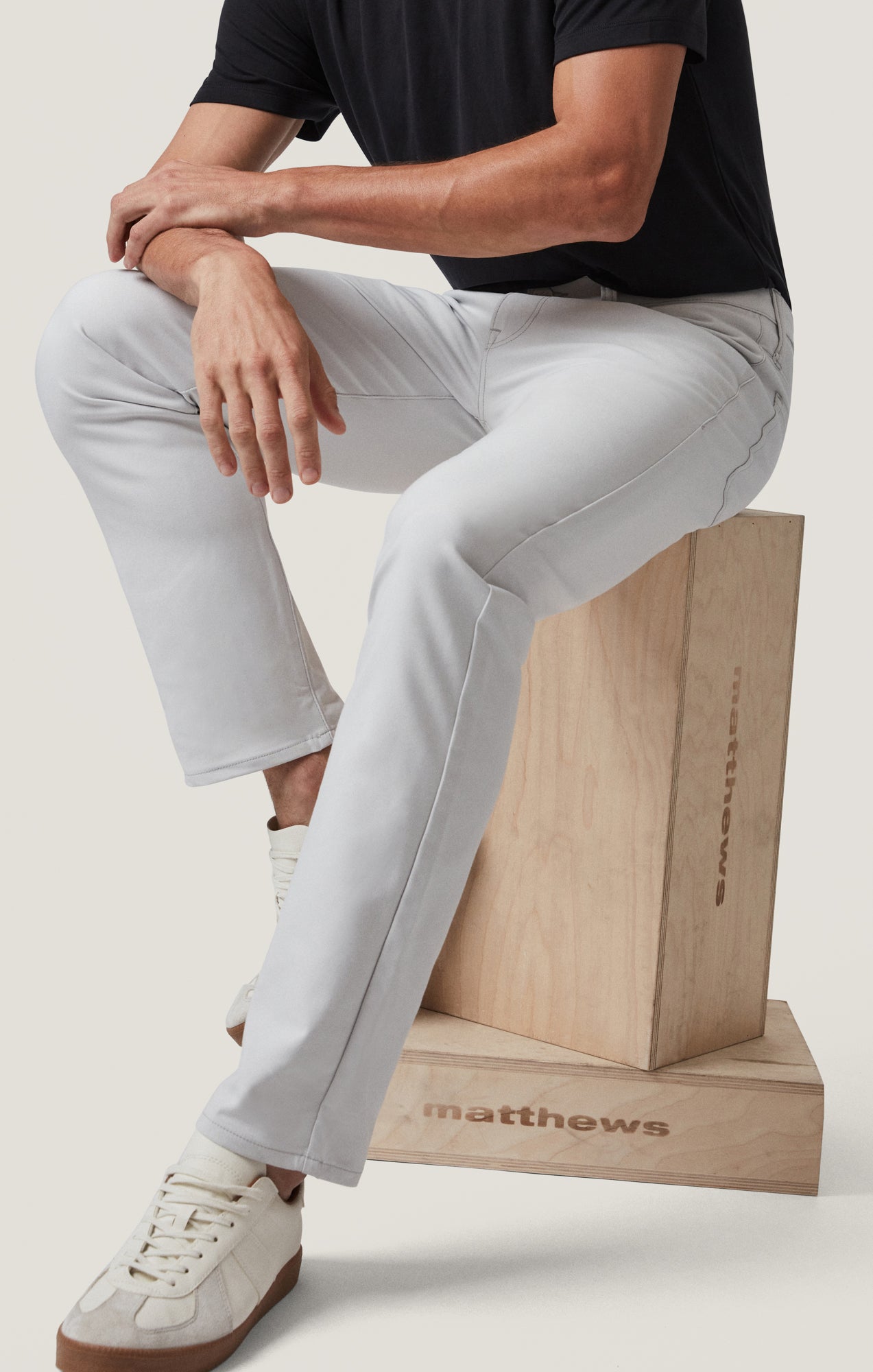 Courage Straight Leg Pants in Pearl Commuter