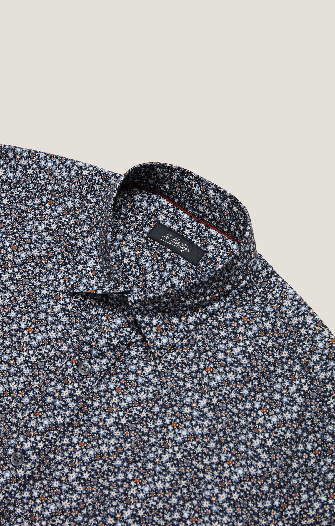 Field Short Sleeve Shirt in Dark Navy