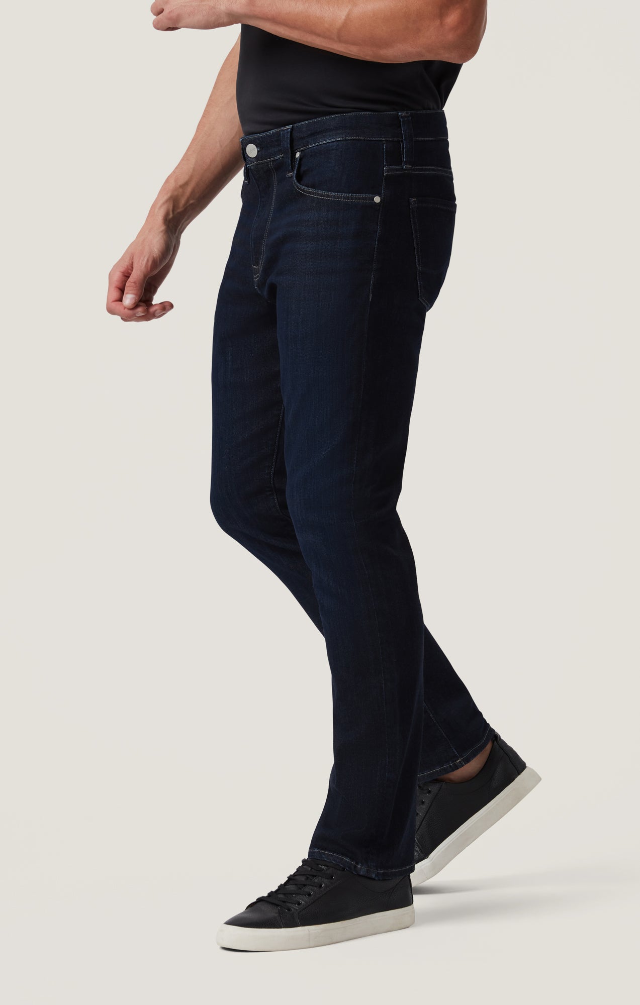 Camino Relaxed Straight Jeans in Deep Urban