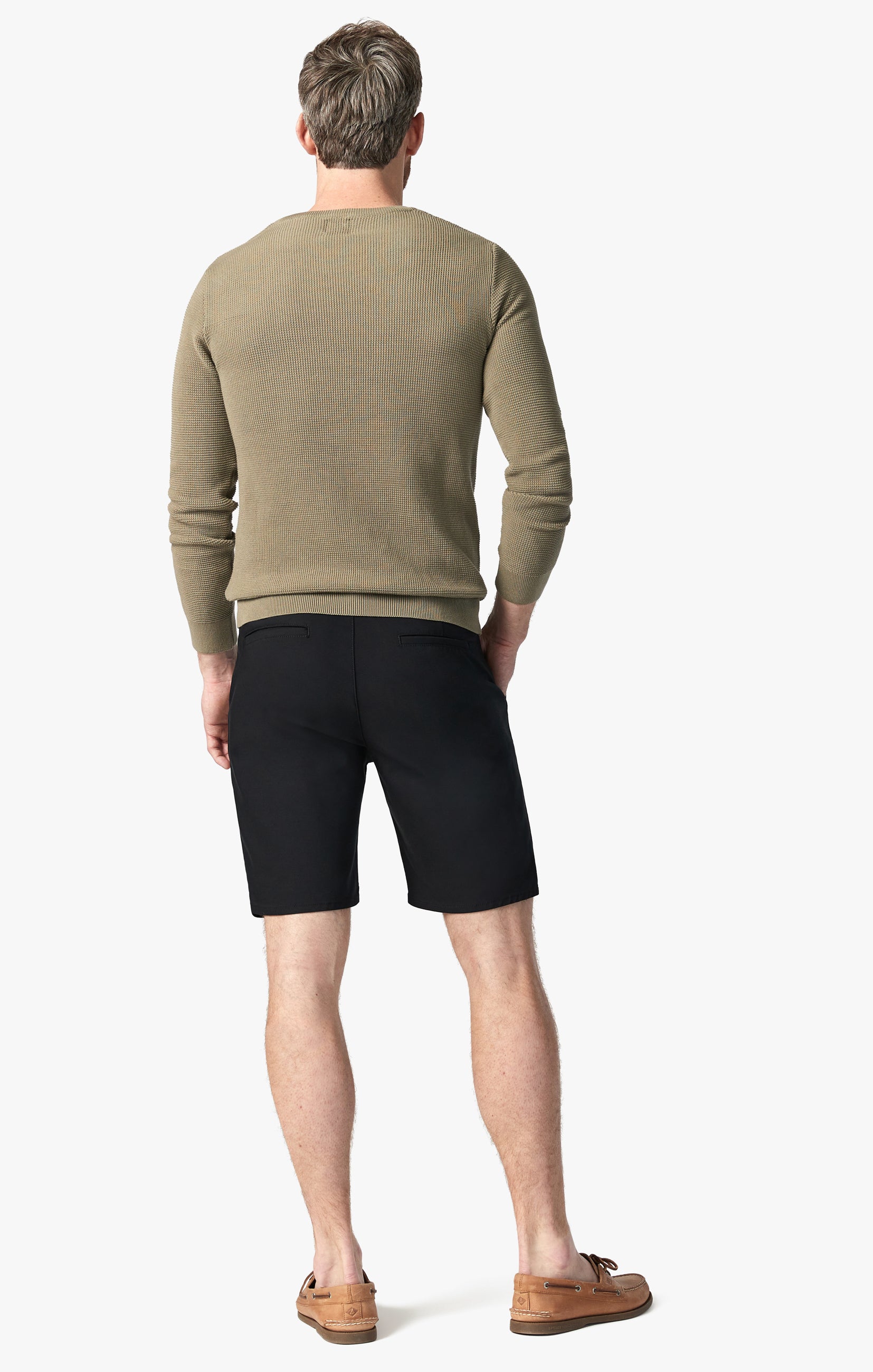 Como Shorts in Onyx Commuter Image 3