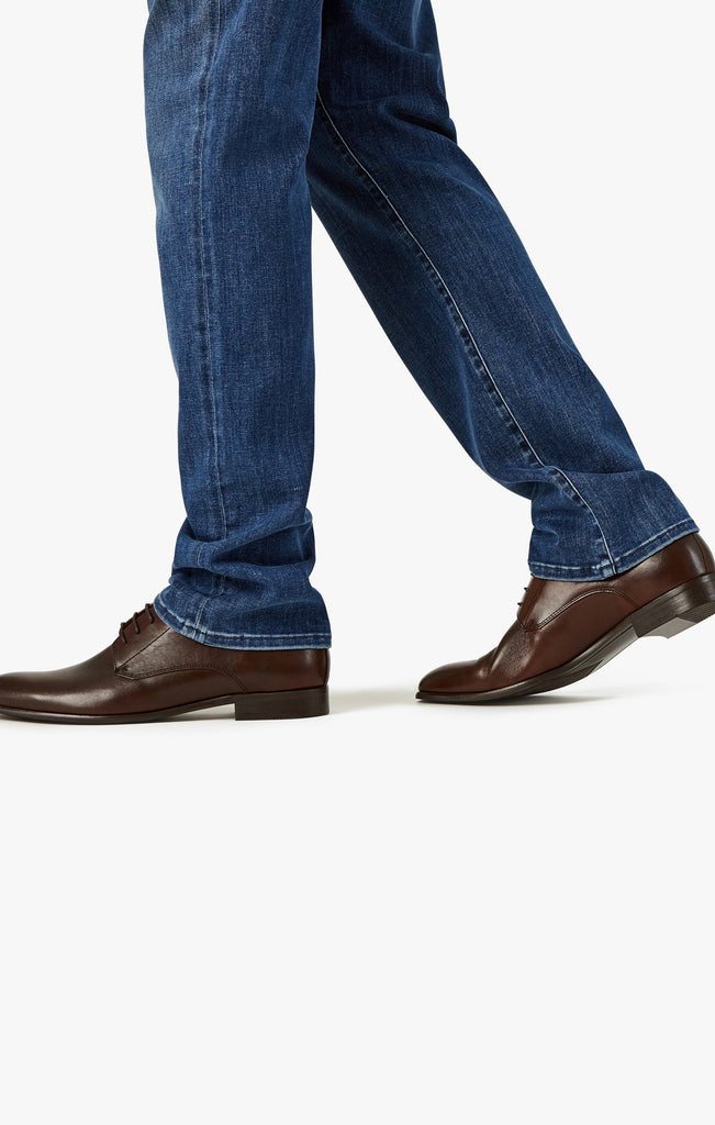 Charisma Relaxed Straight in Mid Urban