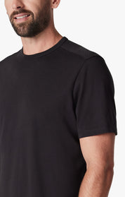 Basic Crew Neck T-Shirt in Black