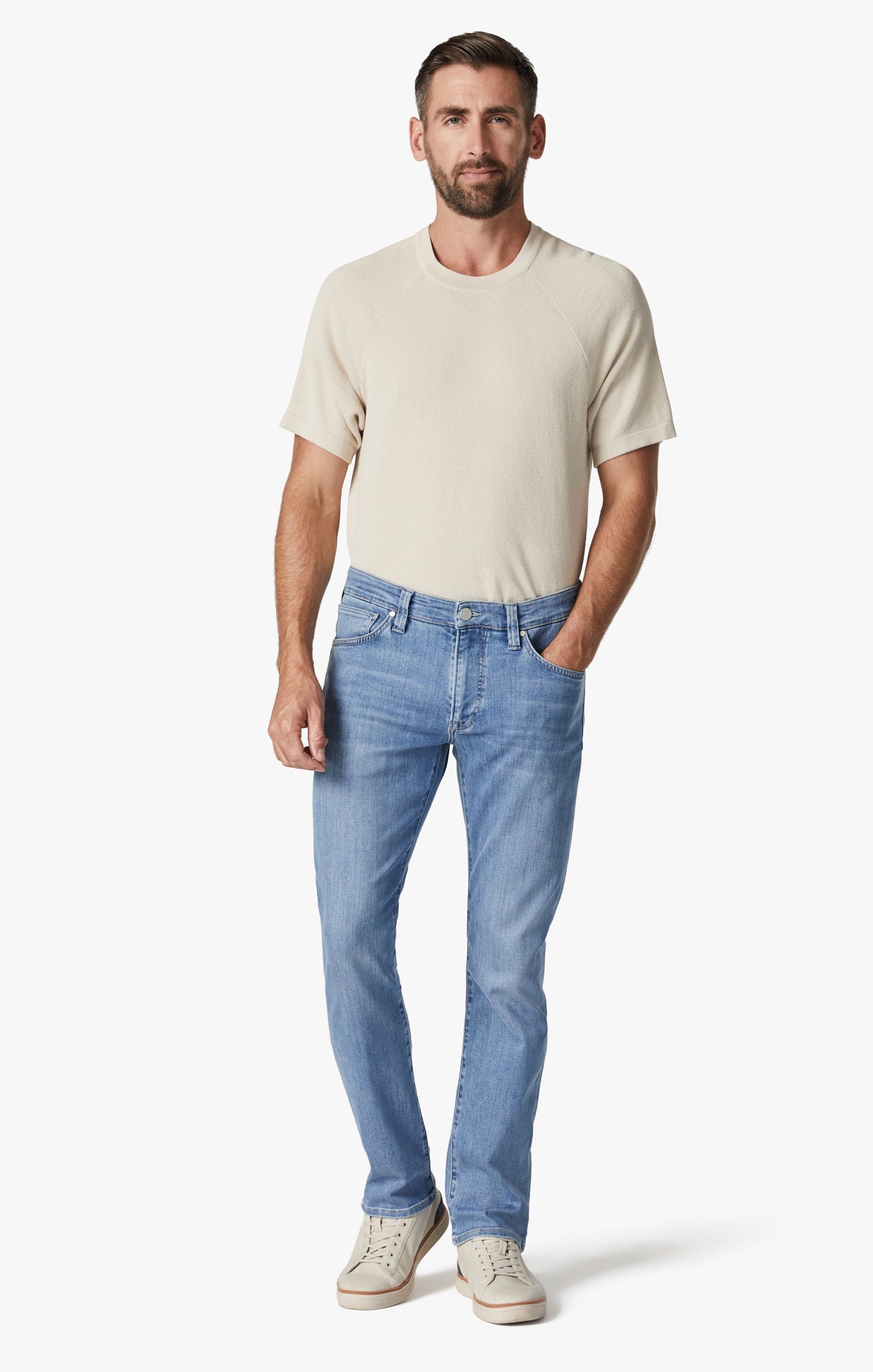 Courage Straight Leg Jeans In Lt Brushed Urban