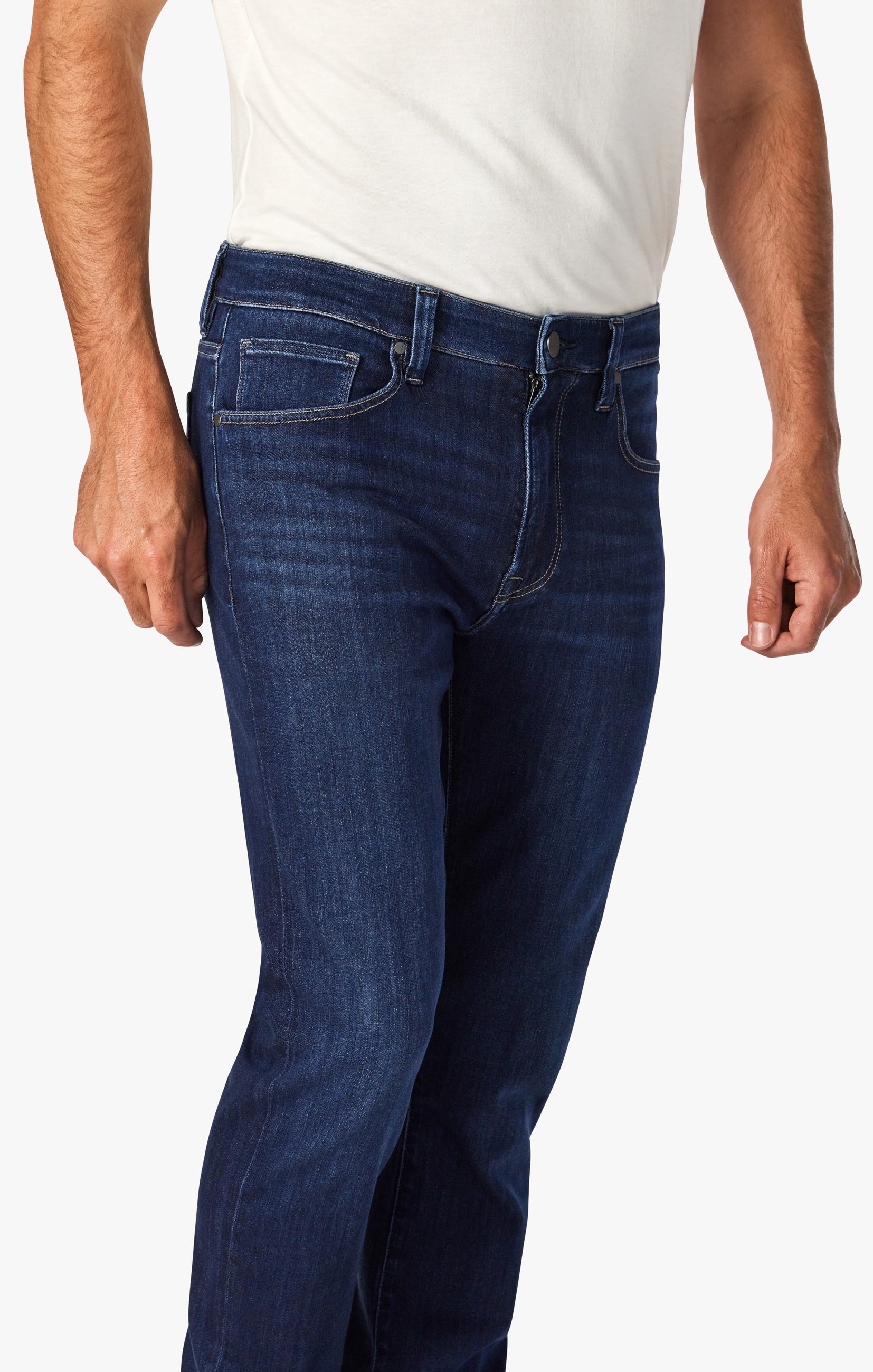 Courage Straight Leg Jeans In Dark Brushed Refined Image 5