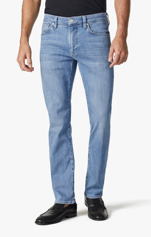 Charisma Relaxed Straight Jeans In Lt Brushed Urban