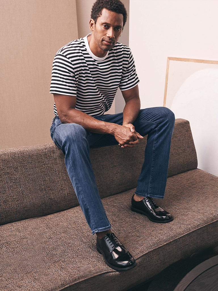 Charisma Relaxed Straight in Mid Urban