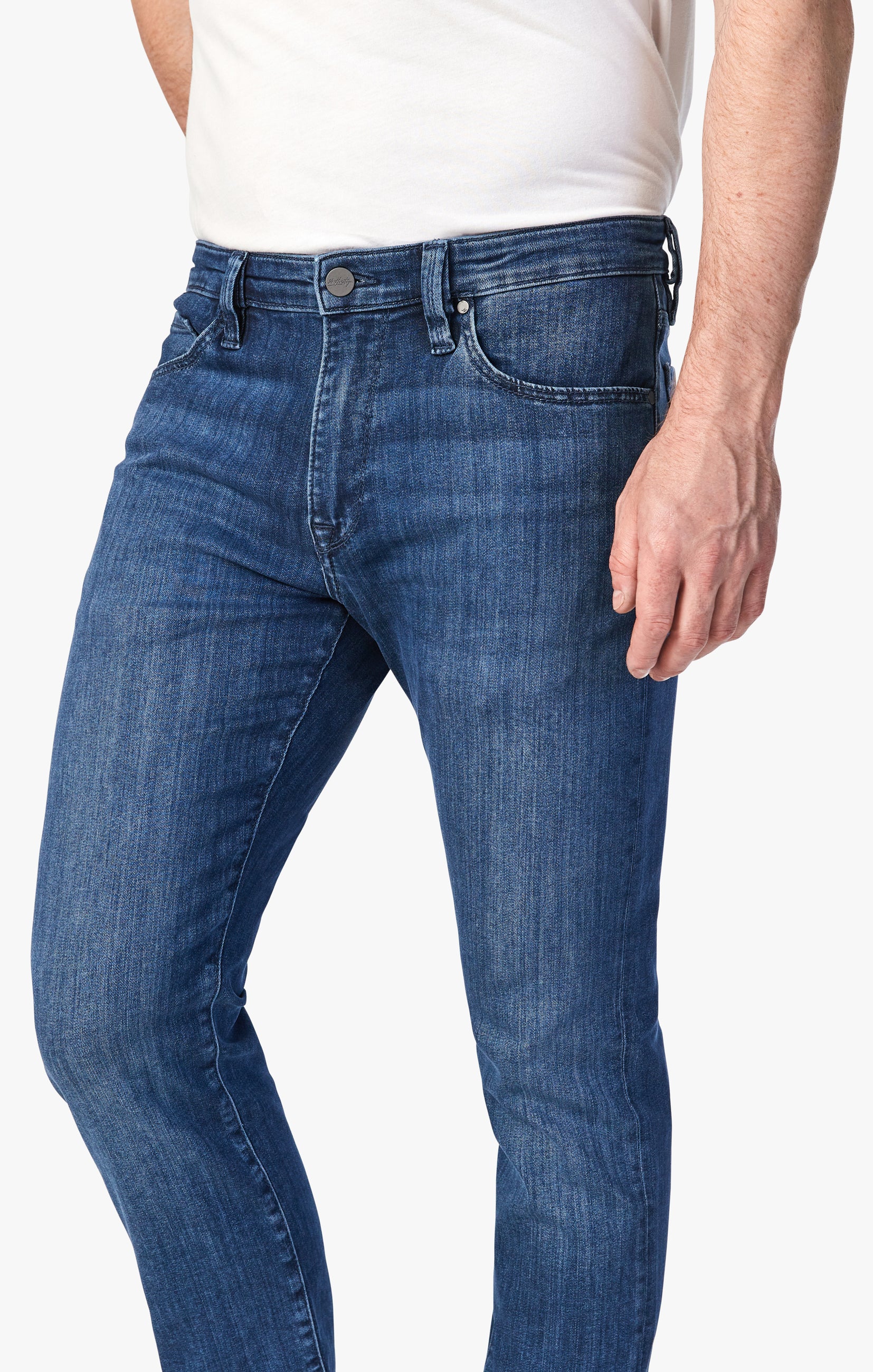 Cool Tapered Leg Jeans in Mid Urban Image 2