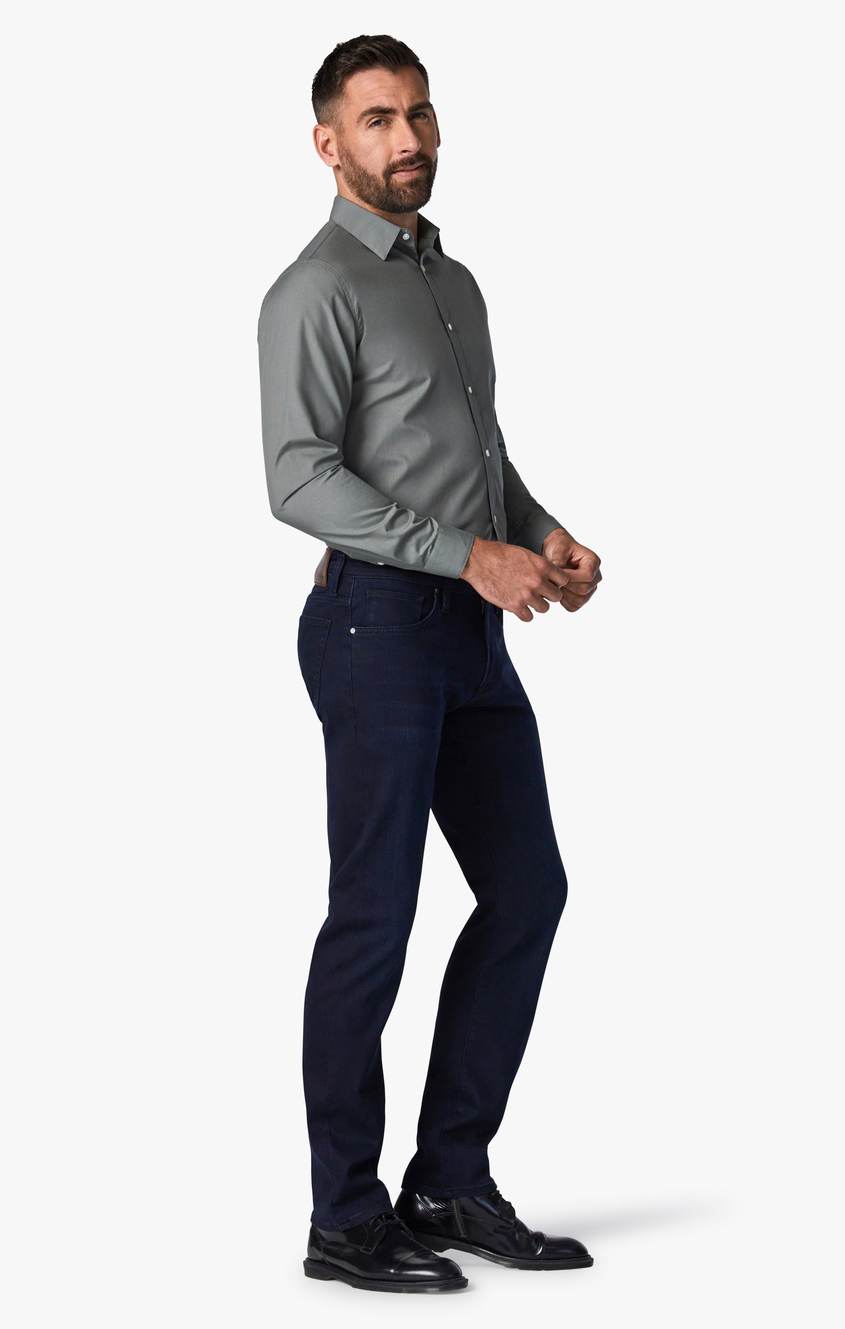 Cool Tapered Leg Jeans In Ink Rome Image 4